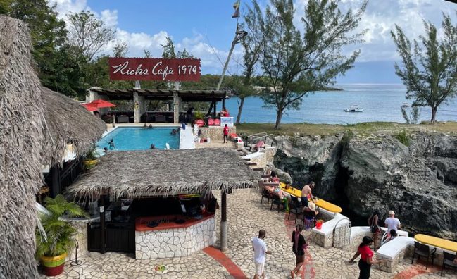 Snorkeling, Ricks Cafe & More on Private Full-Day Tour to Negril.